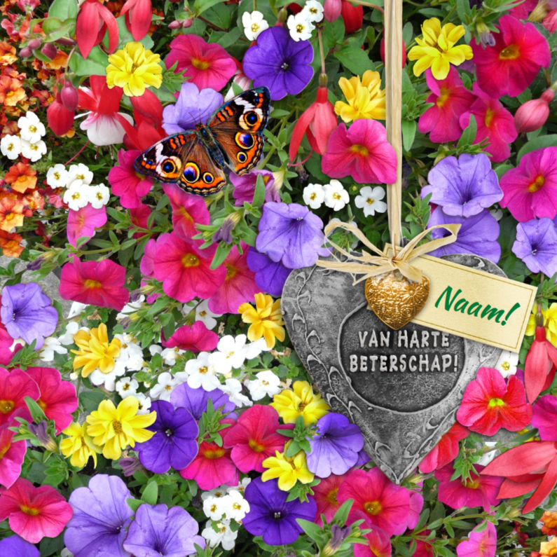Mooie beterschapskaart met hartjes op bloemenbed met naam - Beterschapskaarten Beterschapskaarten - Mooie beterschapskaart met hartjes op bloemenbed met naam