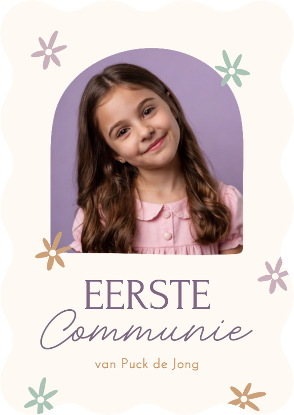Communiekaarten - Communie uitnodiging golf vorm met bloemetjes en foto