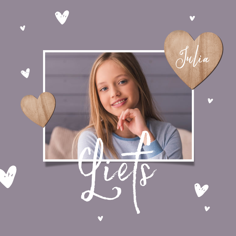 Fotokaarten - Fotokaart met houten hartjes en 1 grote foto