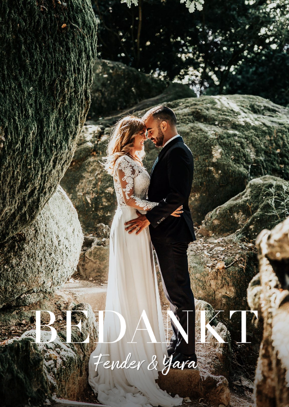 Fotokaarten - Fotokaart trouwerij met grote foto en witte typografie