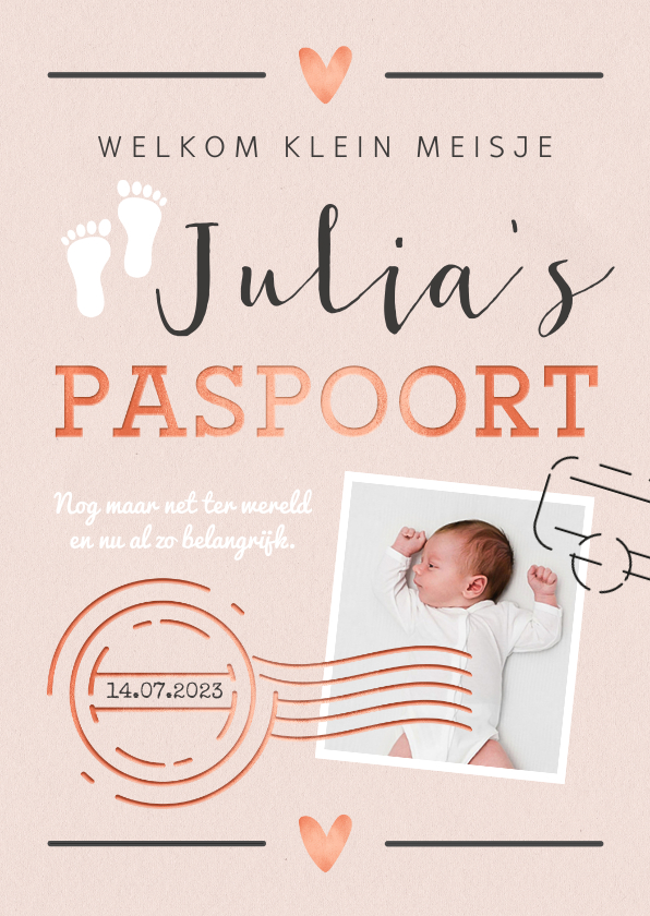 Geboortekaartjes - Geboortekaartje meisje paspoort made with love stempels