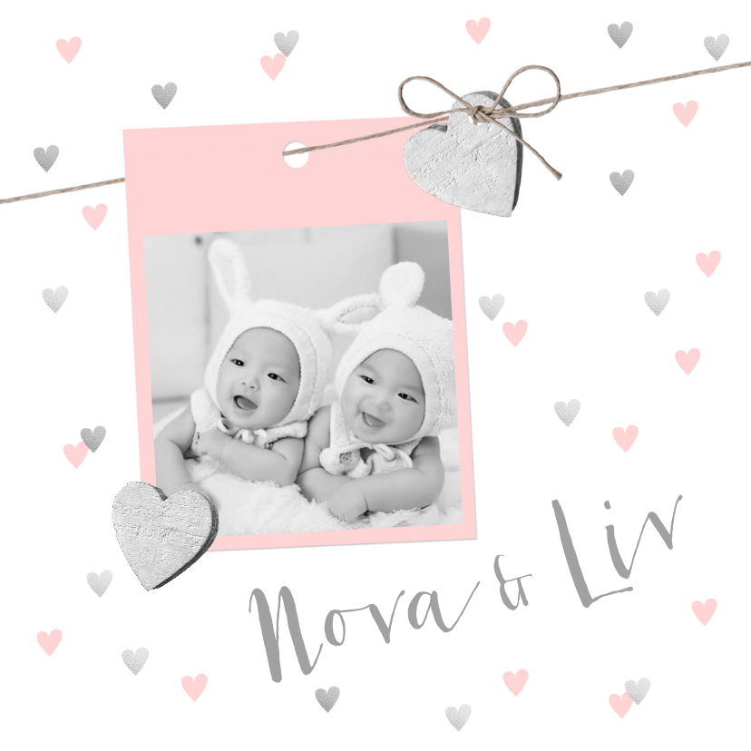 Geboortekaartjes - Geboortekaartje tweeling hartjes en foto roze 