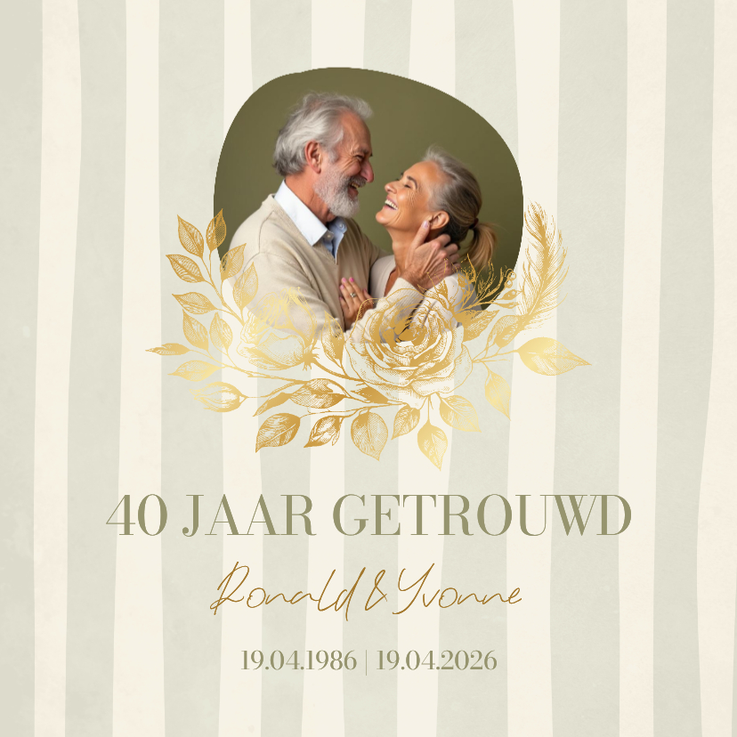 Stijlvolle jubileumkaart met foto en gouden bloemen - Jubileumkaarten Jubileumkaarten - Stijlvolle jubileumkaart met foto en gouden bloemen