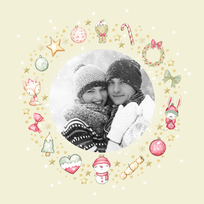 Kerstkaart krans van kerstversiering + foto - Kerstkaarten Kerstkaarten - Kerstkaart krans van kerstversiering + foto