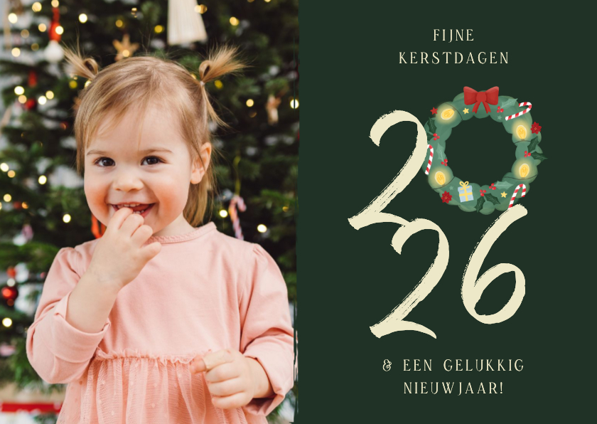 Kerstkaartje donkergroen met grote foto en 2027 kerstkrans - Kerstkaarten Kerstkaarten - Kerstkaartje donkergroen met grote foto en 2027 kerstkrans