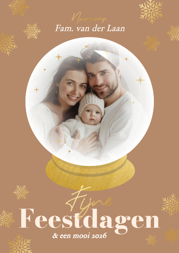 Kerstkaarten - Stijlvolle beige fotokaart kerst met schudbol goudfolie