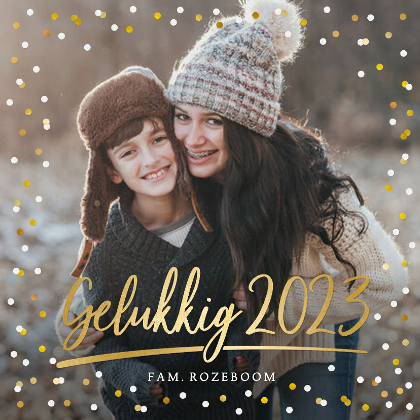 Nieuwjaarskaart met eigen foto, gouden 2022 en confetti - Nieuwjaarskaarten Nieuwjaarskaarten - Nieuwjaarskaart met eigen foto, gouden 2022 en confetti
