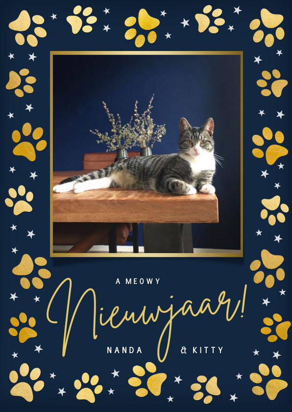 Nieuwjaarskaarten - Nieuwjaarskaart met gouden pootafdrukjes en foto kat of hond