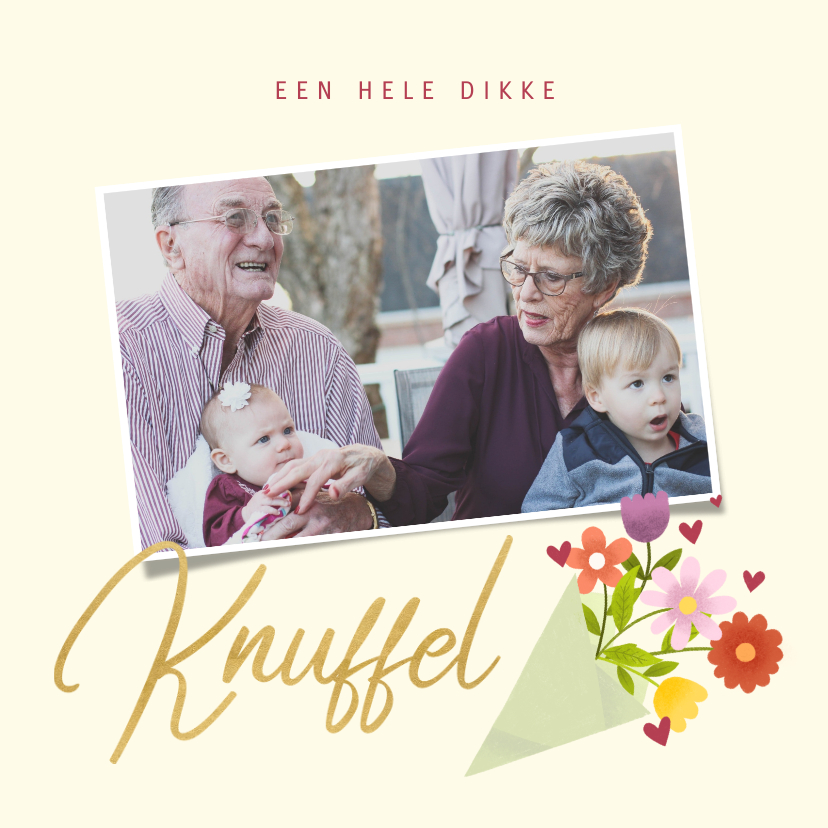 Opa en Oma kaarten - Lieve opa en oma kaart met bosje bloemen, knuffel en foto