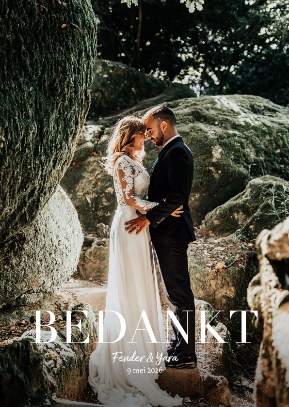 Trouwkaarten - Bedankkaart trouwerij met grote foto en witte typografie
