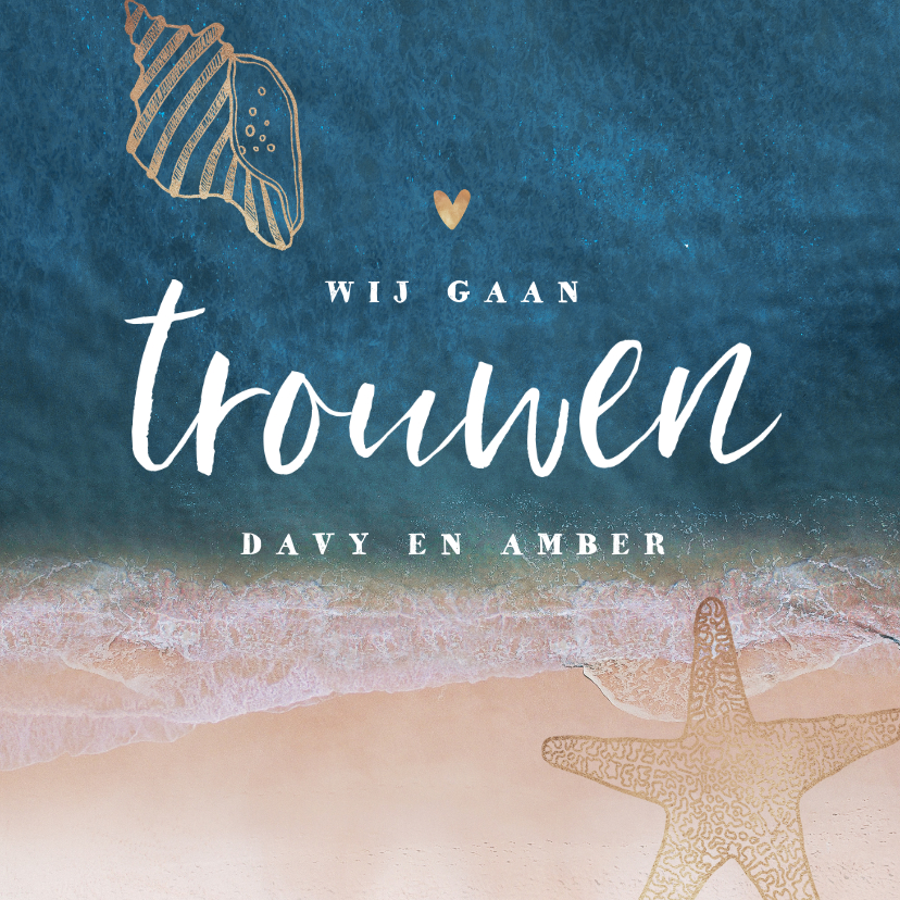 Trouwkaart strand zee goud typografie - Trouwkaarten Trouwkaarten - Trouwkaart strand zee goud typografie