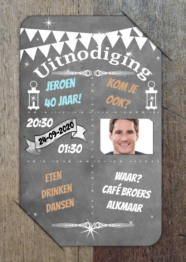 Uitnodiging krijtbord op hout b - Uitnodigingen Uitnodigingen - Uitnodiging krijtbord op hout b