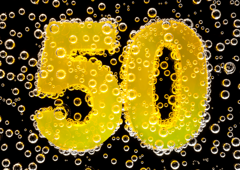 Verjaardagskaarten - 50 in feestelijke champagne