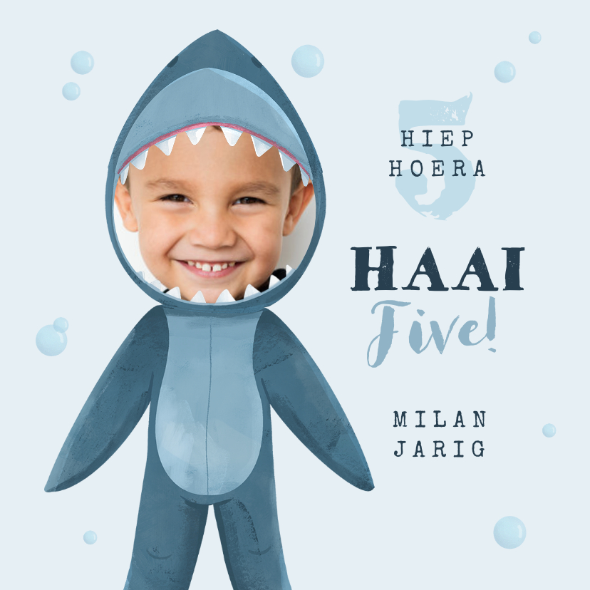 Grappige verjaardagskaart haai high five 5 jaar foto - Verjaardagskaarten Verjaardagskaarten - Grappige verjaardagskaart haai high five 5 jaar foto