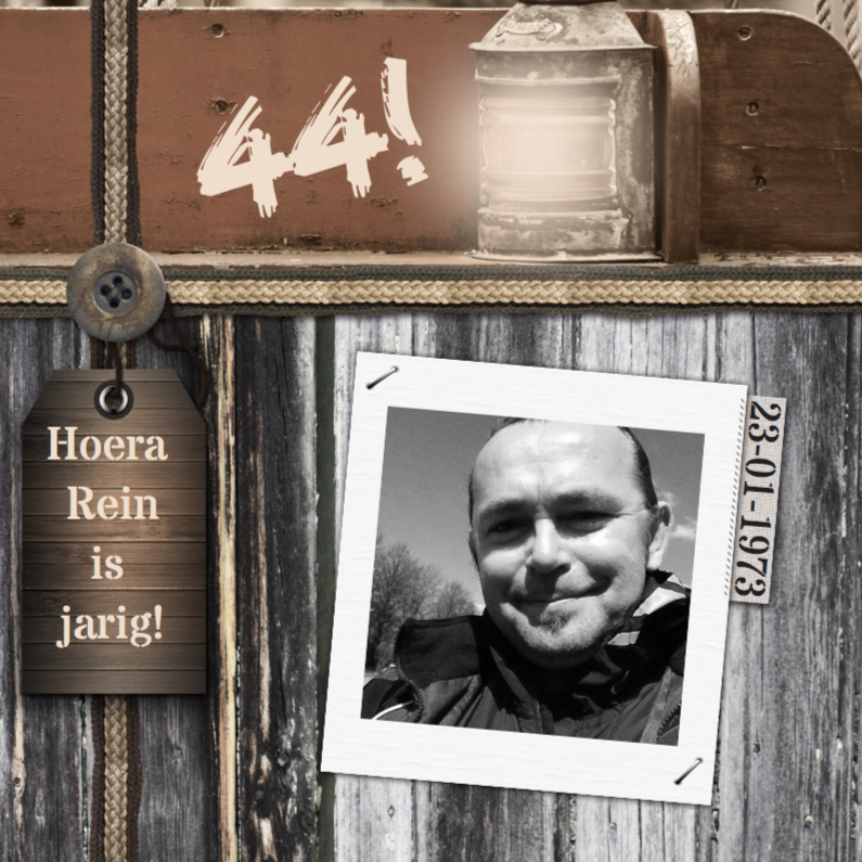 Verjaardagskaarten - Jarig hout en naamkaartje b