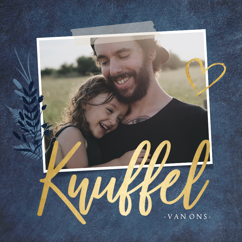 Ik denk aan je knuffel kaart met eigen foto en hartje - Zomaar kaarten Zomaar kaarten - Ik denk aan je knuffel kaart met eigen foto en hartje